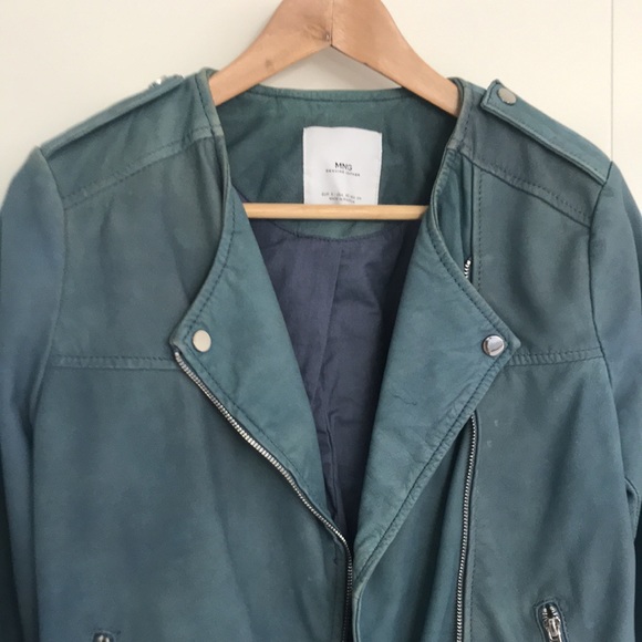 Leather jacket ❄️ Make an offer ❄️ - Picture 5 of 7